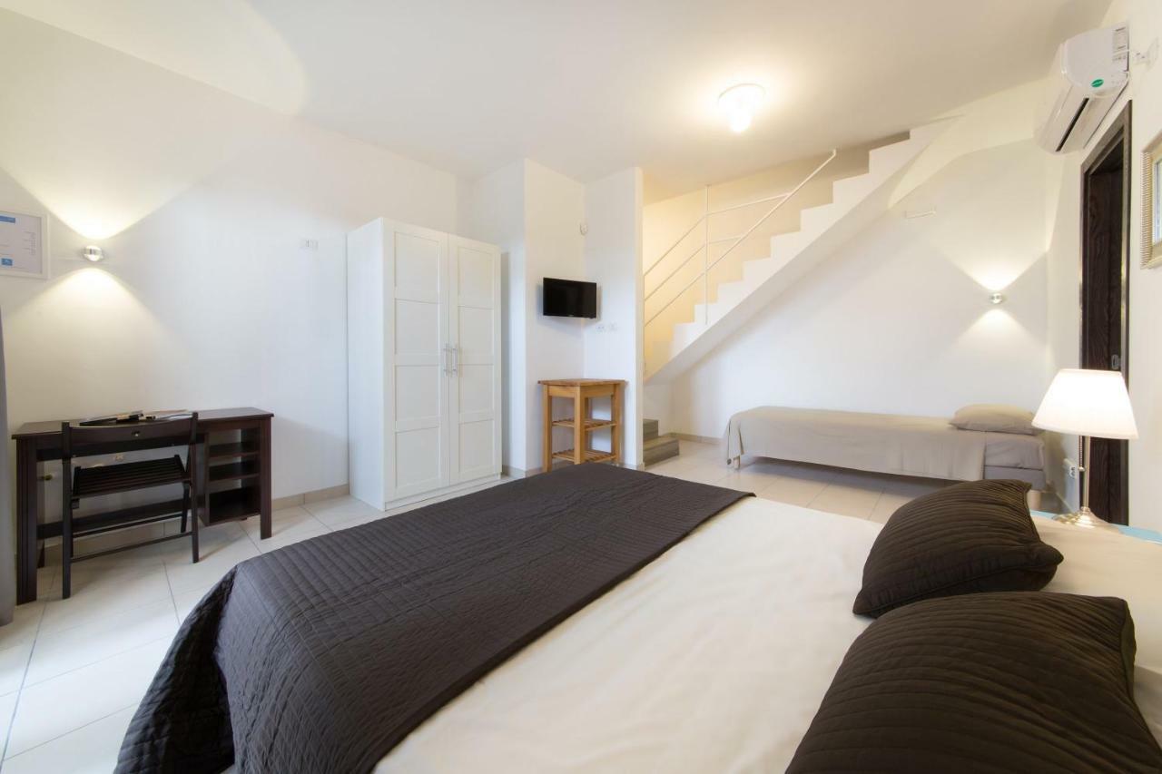Salentoineout Bed & Breakfast Marina di Mancaversa Exterior photo